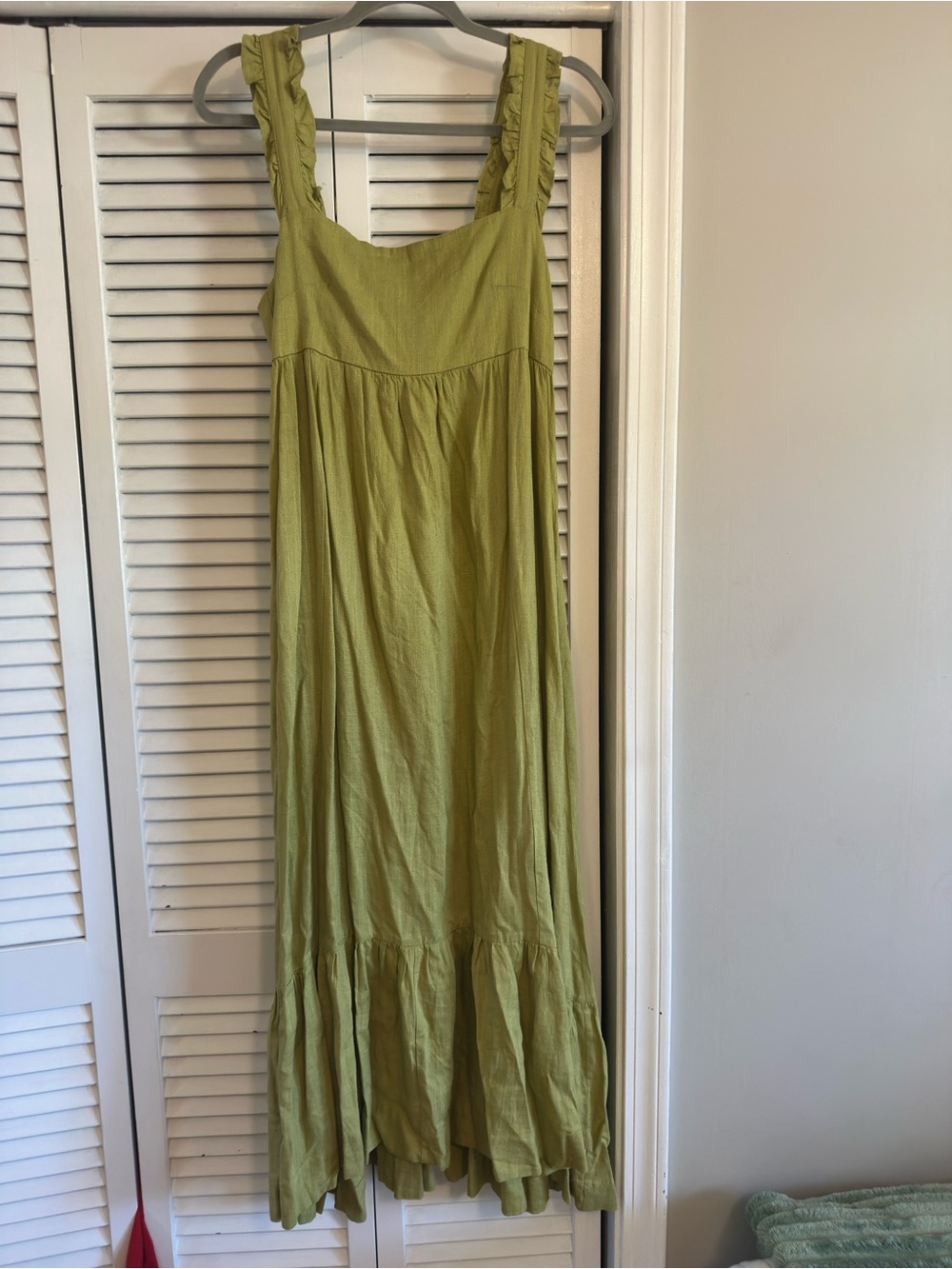 Sleeveless Ruffle Strap Maxi Dress in Light Green